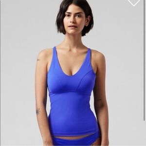 NWT! Athleta Cerulean Triangle Tankini D-DD - Size Small 💎